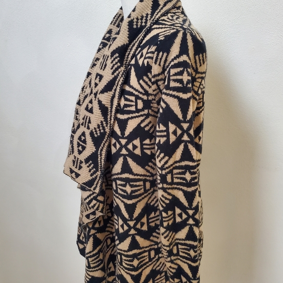 Forever 21 tan black waterfall cardigan sweater tribal print boho size medium - Picture 5 of 16